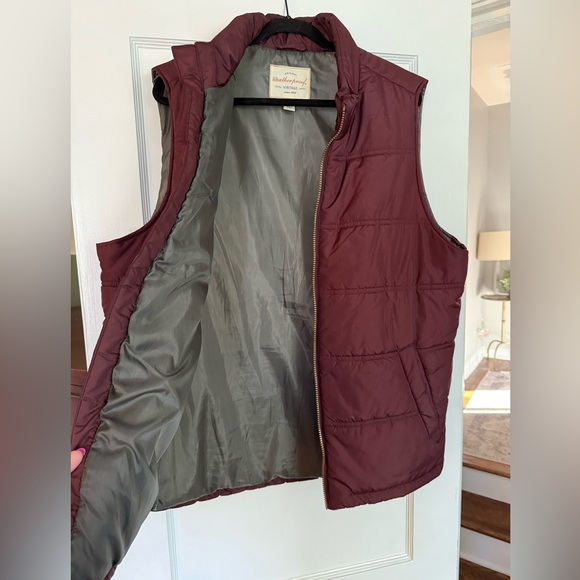 Original Weatherproof Vintage Burgundy Vest - Picture 3 of 5